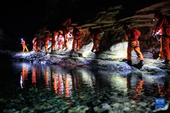 亚洲第一长洞<em>所在地</em>探索“洞穴+”旅游