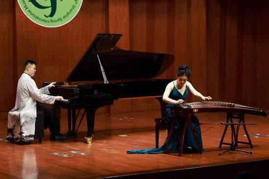 在钢琴与古筝对答间，奏响上海之春的东方意蕴