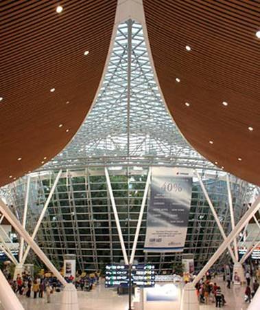 哈尔滨机场航站楼新建区域正式投入使用，小编带您欣赏世界上...