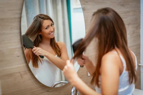 洗头太频繁、搓头皮太用力，会导致脱发？