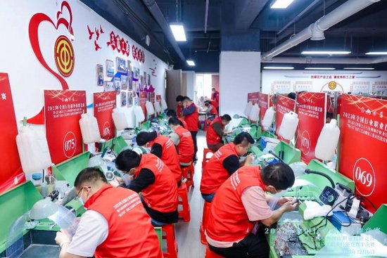 全国工艺品雕刻工职业技能竞赛半决赛在深圳开幕