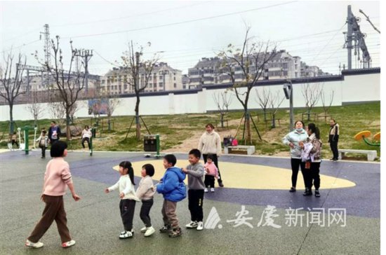 口袋公园、停车场……<em>安庆</em>利用闲置地块增加城市<em>绿地</em>