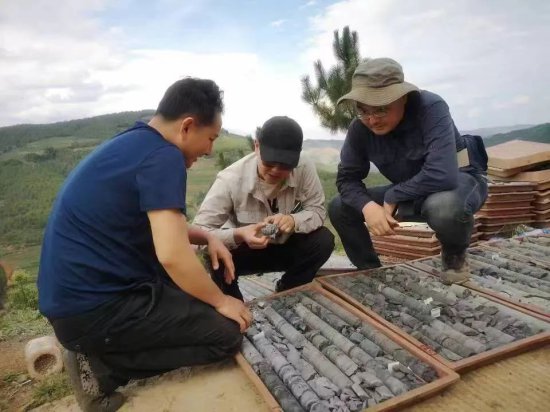 中国贵州发现新类型稀土资源：选冶分离难度极大，已研发出相关...