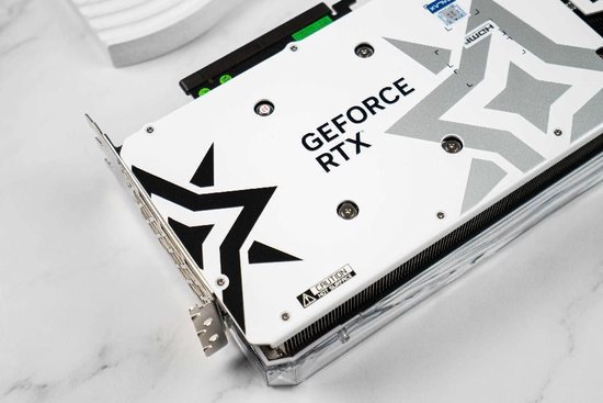 释放<em>无限</em>潜能，影驰 GeForce RTX 4080 SUPER<em> 星</em>曜OC 评测