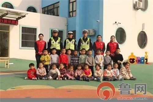 交通安全从娃娃抓起！聊城东昌府交警安全教育宣传走进幼儿园