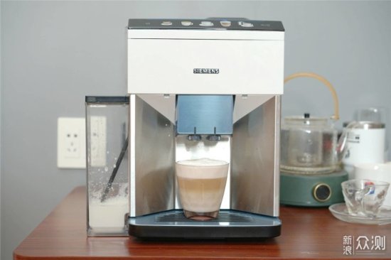 简单易用的西门子EQ.500<em>全自动咖啡机</em>体验