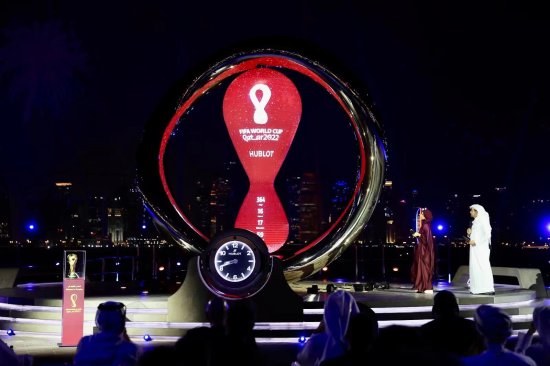 2022年卡塔尔世界杯倒计时钟在多哈开启计时