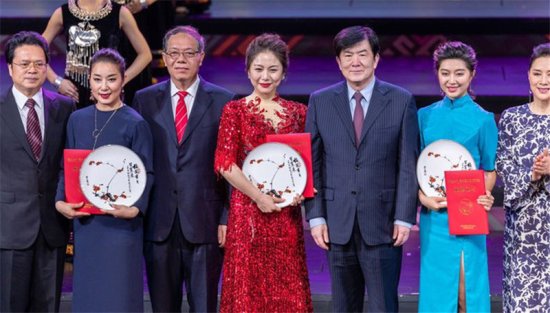 黑龙江省京剧院青年演员张欢荣获第29届中国戏剧梅花奖
