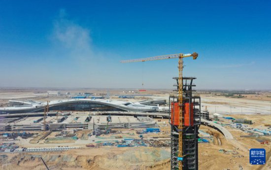 呼和浩特新机场空管工程塔台主体结构完成封顶