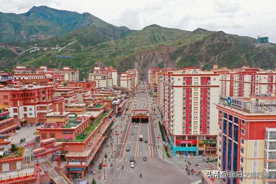 中国最穷的十大省份：第1名、<em>西藏</em>：575.87亿元第2名