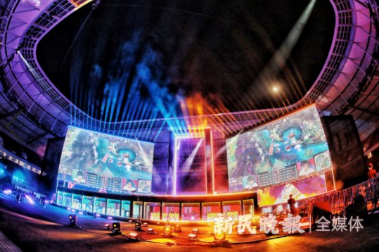 点竞上海｜虚拟现实融为一体，酷炫体育场如何变身？