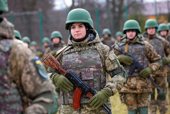 乌军兵源陷入枯竭危机？准备大量动员女性上前线