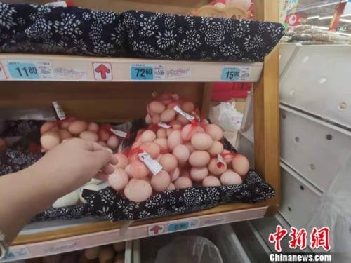 部分地方<em>鸡蛋一斤</em>超6元 “火箭蛋”卷土重来？