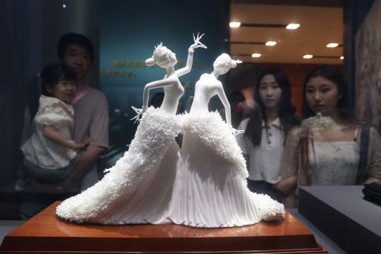 北京：400余件德化白瓷亮相国博