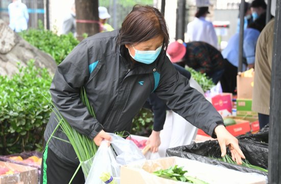 北京：<em>社区蔬菜</em>直通车助力物资保供