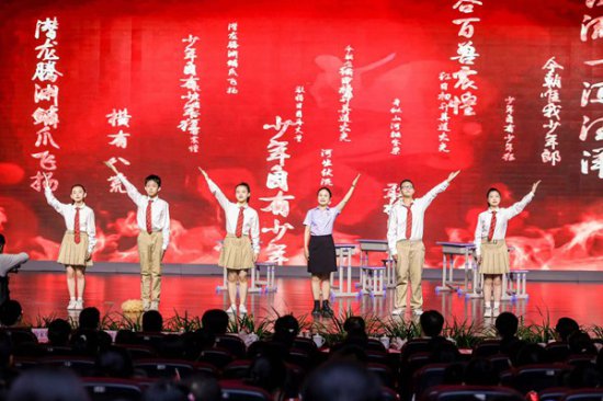 重庆八中教育集团黄炎培中学举行2023年秋季开学典礼