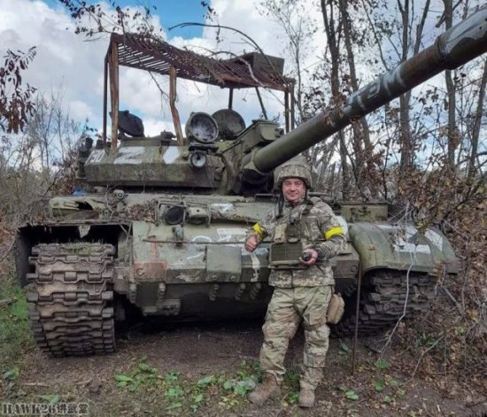 俄军要求尽快升级800辆T-62坦克 四大因素决定“<em>五</em>对轮”重返...
