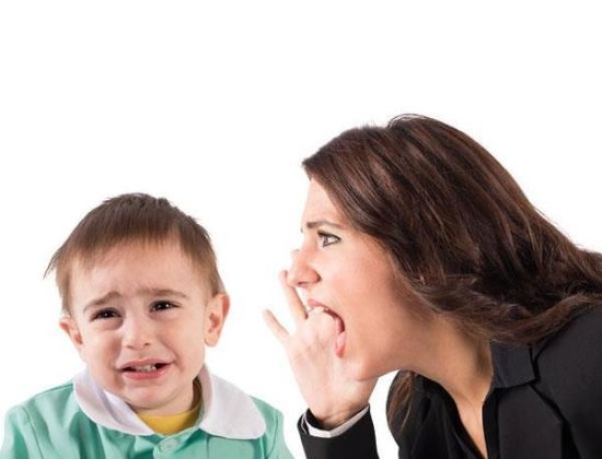 家长<em>经常大声吼孩子</em>，对他们性格造成的伤害，远远超过想象