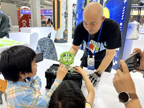 科幻就在身边 中国科幻大会”潮幻奇遇季”打造科幻聚集地