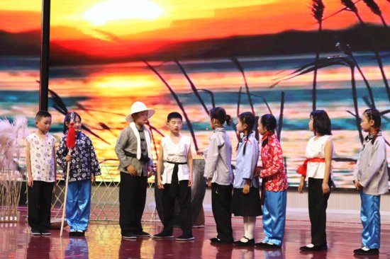 童心向党绘精彩 河南南阳广泛开展儿童节系列庆祝活动