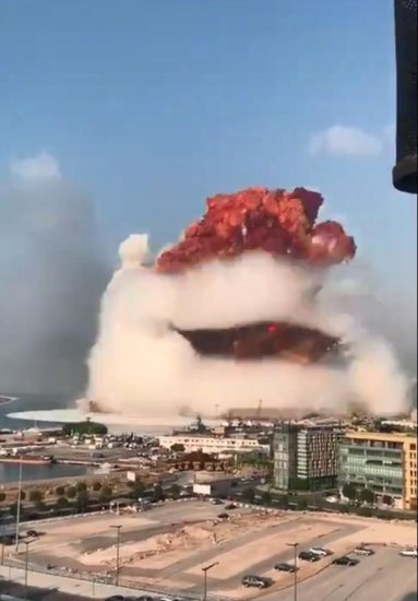<em>黎巴嫩</em>大爆炸遇难人数升至100名 2750吨硝酸铵爆炸