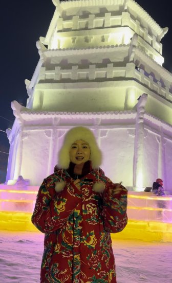 冰雪大世界首届形象大使赵凌宇：用我的视角让他们爱上哈尔滨