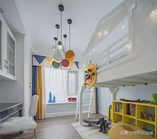 清爽浪漫的美式四居，<em>儿童</em>房设计，把床架高空间翻倍！
