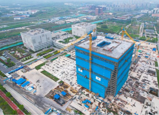 <em>南京</em>鼓楼医院江北院区二期项目主体结构封顶