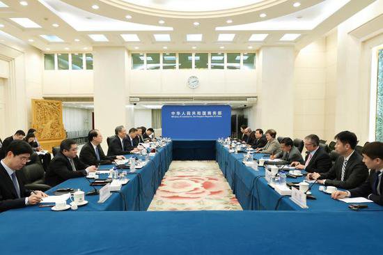 商务部部长王文涛会见国际货币基金组织总裁格奥尔基耶娃