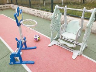 适合孩子的<em>社区健身</em>器材寥寥无几 家门口能添点儿童游乐设施吗