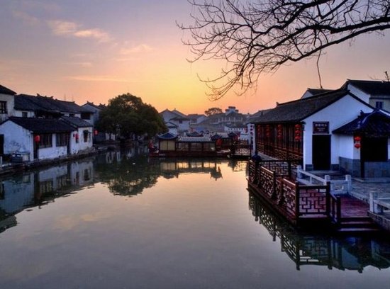 苏州的小镇同里：入选江南六大古镇，以水桥众多而闻名