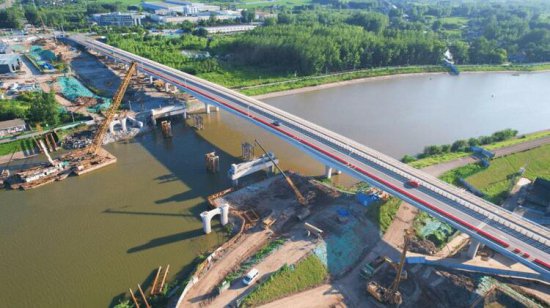 南京仙新路D2标项目滁河大桥老桥拆除完成