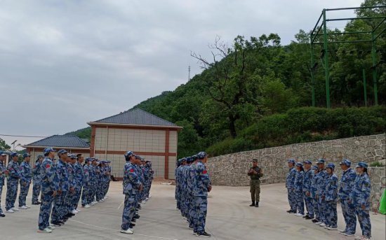 温县县委党校开展2023年第一期主体班拓展训练
