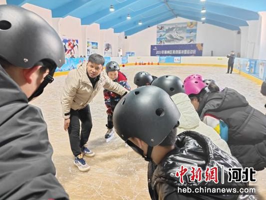 河北冀州：冰雪“科普教育”点燃全民参与热情