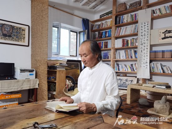 茅盾文学奖得主刘亮程谈阅读：把家乡读透彻，才能读懂这个世界