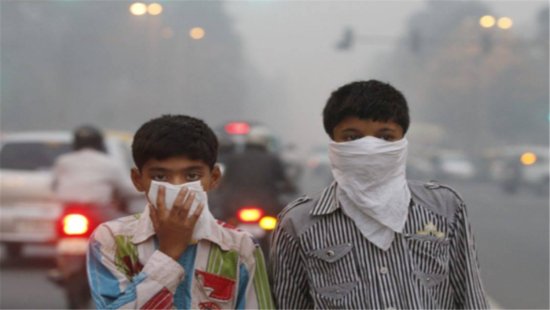 印度终于承认了，露天<em>火葬场</em>污染<em>环境</em>，近170万印度人死于空气...