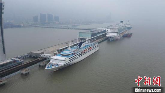 3月<em>上海</em>邮轮口岸出入境邮轮将达30余艘次