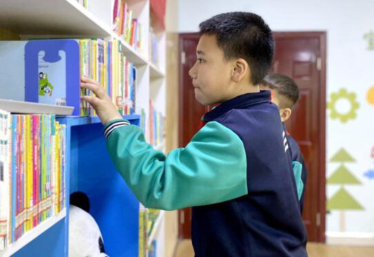 英吉沙县：倡导全民阅读 建设书香家园