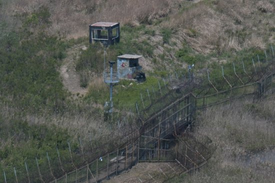韩士兵边境训练时误射实弹，韩方立即通知朝方“不是故意”