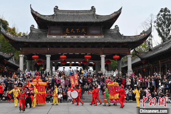 重庆大足石刻国际旅游文化节展示多彩非遗文化