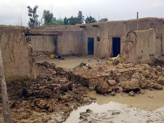 巴基斯坦4月罕见强降雨造成至少143人死亡