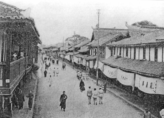 100多年前老照片，和你在成都的街头来场Citywalk