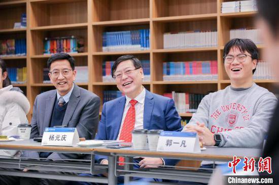 杨元庆向中国科大捐资2亿元支持科研基础设施建设