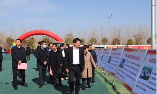 <em>邓州市</em>新年新气象 开工15个项目总投资305.9亿元