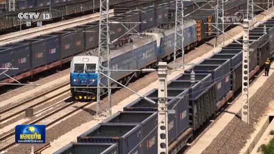 1至8月铁路运输业三大指标稳步增长