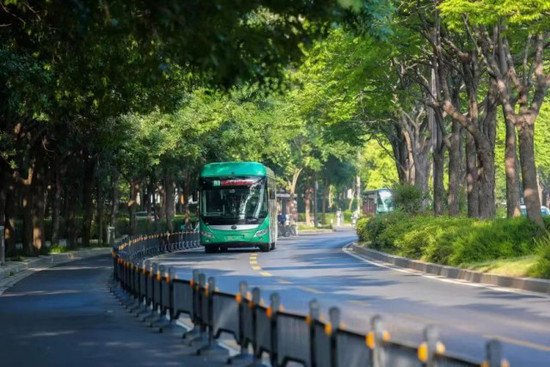 《<em>郑州市公交</em>线网服务提升方案》第六批拟调整线路公布