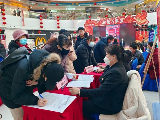 延吉市劳动力市场呈现供需两旺 释放经济快速恢复强烈信号
