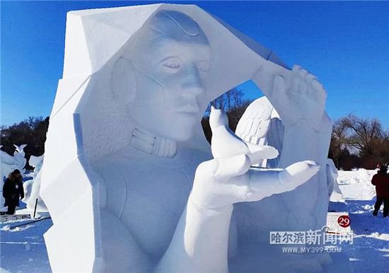 以雪为媒架起<em>友谊</em>之桥｜第二十六届中国·哈尔滨国际雪雕比赛收官