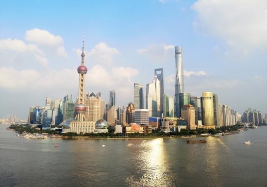 上海新增1例阳性，曾携家人自驾到外省多地旅游！这些人员抵沪后...