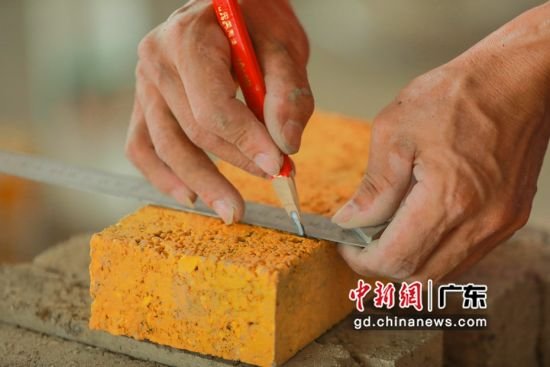 建筑工匠技能竞赛在广州启动 逾50名选手同场竞技